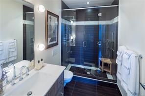801-847 Dunsmuir Rd — listing photo 36 of 60
