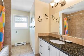 1634 Tasco Close — listing photo 33 of 40