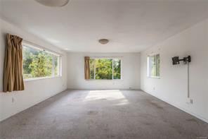 2561 Sinclair Rd — listing photo 24 of 43