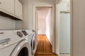 2561 Sinclair Rd — listing photo 32 of 43