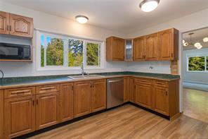 955 Doumac Ave — listing photo 17 of 66