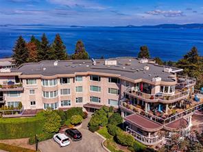 3105-2829 Arbutus Rd — listing photo 34 of 36