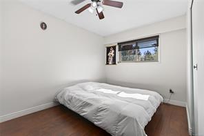 1083 26th St — listing photo 27 of 69
