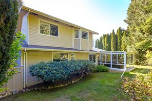 8571 Kingcome Cres — listing photo 32 of 40