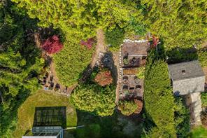 8571 Kingcome Cres — listing photo 36 of 40