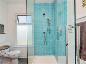 1814 Belmont Ave — listing photo 28 of 72