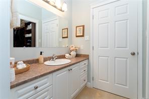 6082 Copper View Lane — listing photo 27 of 60