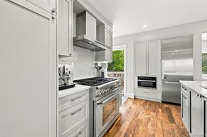 1244 Beach Dr — listing photo 23 of 85