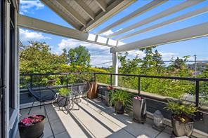 101-3916 Carey Rd — listing photo 22 of 39