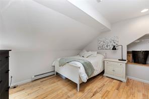 4151 Quadra St — listing photo 24 of 47