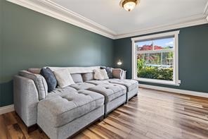 1000 Kingsley Cres — listing photo 20 of 99