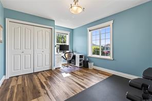 1000 Kingsley Cres — listing photo 68 of 99