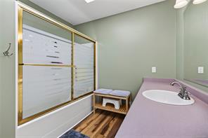 1000 Kingsley Cres — listing photo 71 of 99