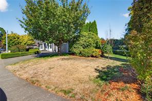 1000 Kingsley Cres — listing photo 91 of 99