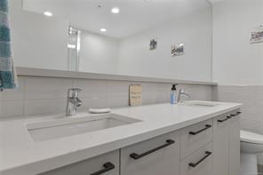 302-7162 West Saanich Rd — listing photo 23 of 43