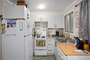 114 Eldred Rd — listing photo 19 of 25