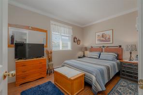 1085 Tara Cres — listing photo 30 of 60