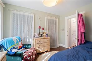 1746 Pembroke St — listing photo 30 of 38