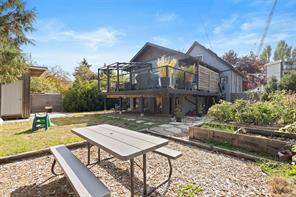 1746 Pembroke St — listing photo 35 of 38