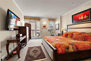 807-21 Dallas Rd — listing photo 27 of 47