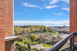 807-21 Dallas Rd — listing photo 29 of 47