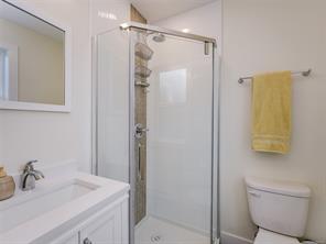 102-3559 Vision Way — listing photo 17 of 26
