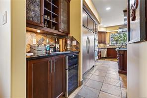 1321 Clear View Pl — listing photo 14 of 47