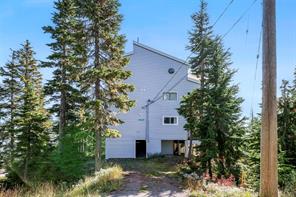 1-687 Castle Crag Cres — listing photo 21 of 32