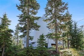 1-687 Castle Crag Cres — listing photo 23 of 32