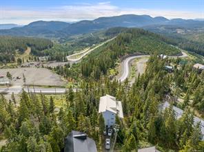 1-687 Castle Crag Cres — listing photo 28 of 32