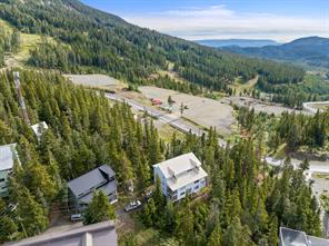 1-687 Castle Crag Cres — listing photo 29 of 32