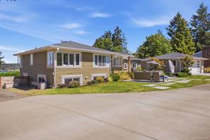 2565 Departure Bay Rd — listing photo 14 of 16
