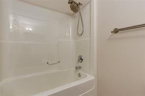 821 Park Ave — listing photo 33 of 63