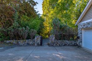 821 Park Ave — listing photo 51 of 63