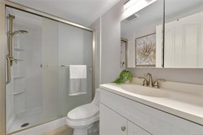 505-930 Yates St — listing photo 18 of 26