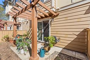 105-827 Arncote Ave — listing photo 32 of 35
