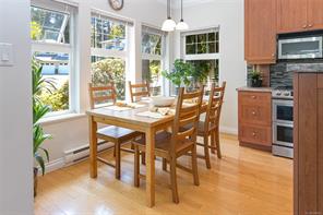 7348 Ridgedown Crt — listing photo 20 of 61