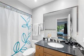 2881 Phyllis St — listing photo 35 of 85