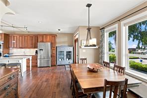 5455 Bayshore Dr — listing photo 22 of 65