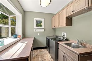 5455 Bayshore Dr — listing photo 37 of 65