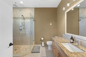 418 Winter Dr — listing photo 39 of 90