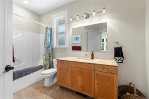 418 Winter Dr — listing photo 42 of 90