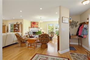 6023 Sterling Dr — listing photo 17 of 73