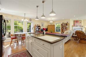 6023 Sterling Dr — listing photo 21 of 73