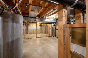 6023 Sterling Dr — listing photo 43 of 73