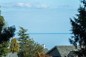 201-5229 Cordova Bay Rd — listing photo 19 of 30