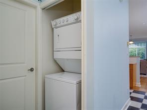 2386 Poplar Dr — listing photo 20 of 26