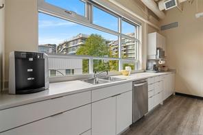 300-305-388 Harbour Rd — listing photo 41 of 60