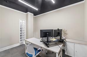 25 Cavan St — listing photo 23 of 40