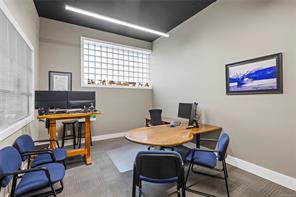 25 Cavan St — listing photo 27 of 40